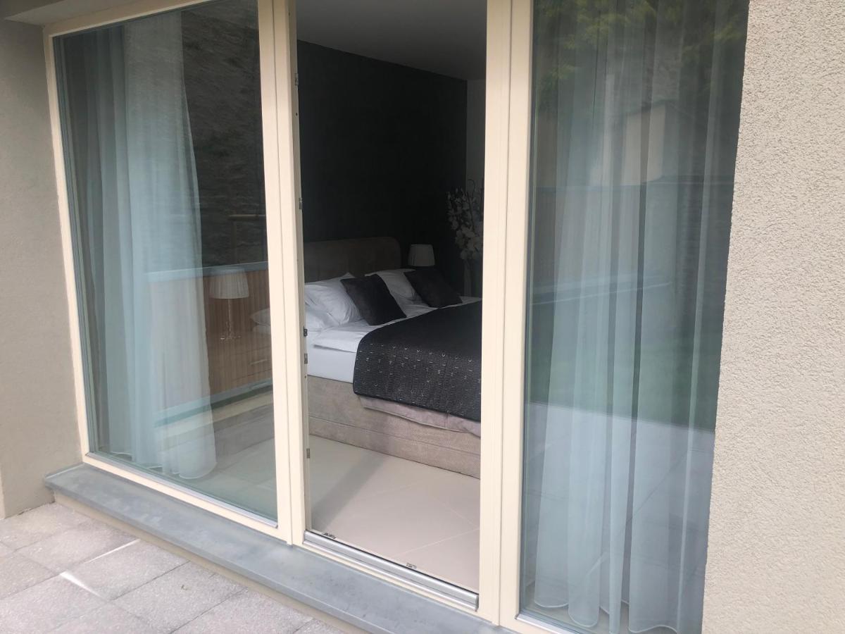 Terrace Apartment Прага Екстер'єр фото